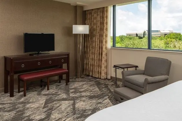 Çatı Katı Süiti (Penthouse), 1 En Büyük (King) Boy Yatak