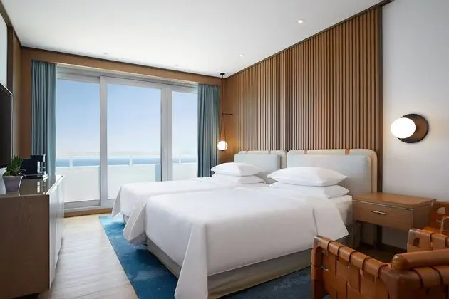 Deluxe Seaview, Guest Room, 2 Twin/Single Bed(s), Balcony