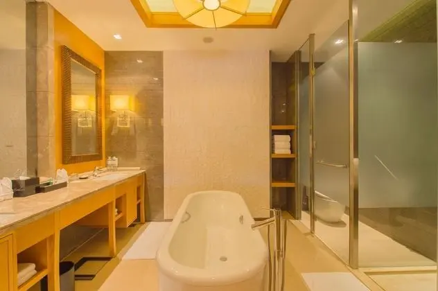 Deluxe Süit, 1 En Büyük (King) Boy Yatak