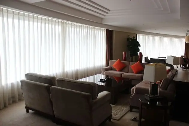Oda, 2 Çift Kişilik Yatak, Şehir Manzaralı