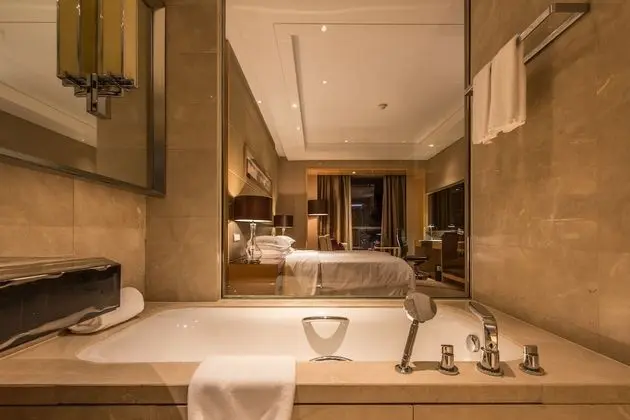 Oda, 1 En Büyük (King) Boy Yatak, Sigara İçilebilir, Dağ Manzaralı