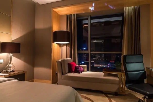 Oda, 1 En Büyük (King) Boy Yatak, Sigara İçilebilir, Dağ Manzaralı