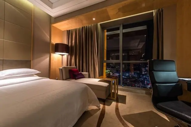 Oda, 2 Tek Kişilik Yatak, Sigara İçilebilir, Dağ Manzaralı