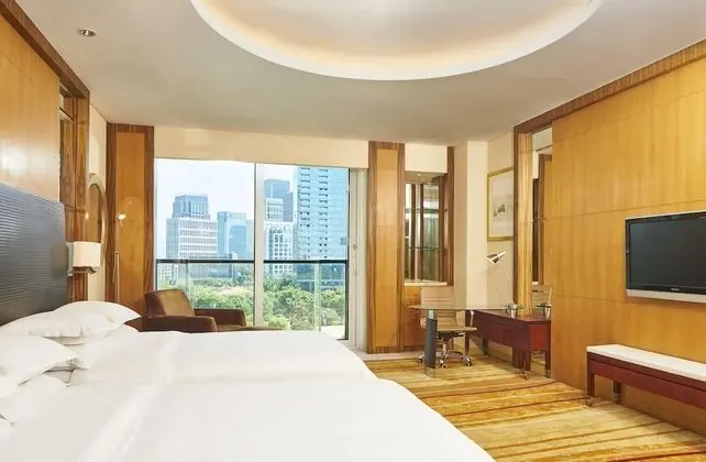 Oda, 1 En Büyük (King) Boy Yatak, Balkon, Şehir Manzaralı