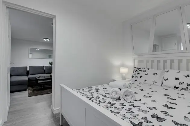Classic Apart Daire, 1 En Büyük (King) Boy Yatak ve Çekyat, Şehir Manzaralı