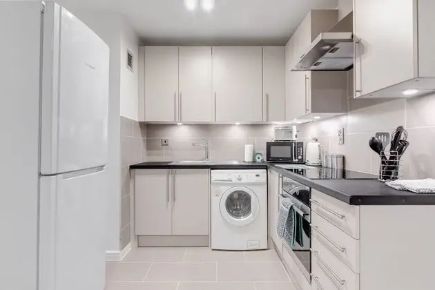 Classic Apart Daire, 1 En Büyük (King) Boy Yatak ve Çekyat, Şehir Manzaralı