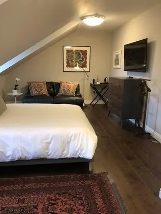 Deluxe Tek Büyük Yataklı Oda, Banyolu/Duşlu, Şehir Manzaralı (7)