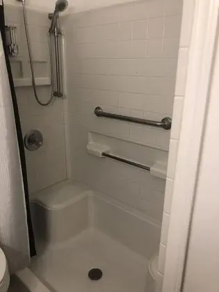 Single Bed in Mixed shared dormitory