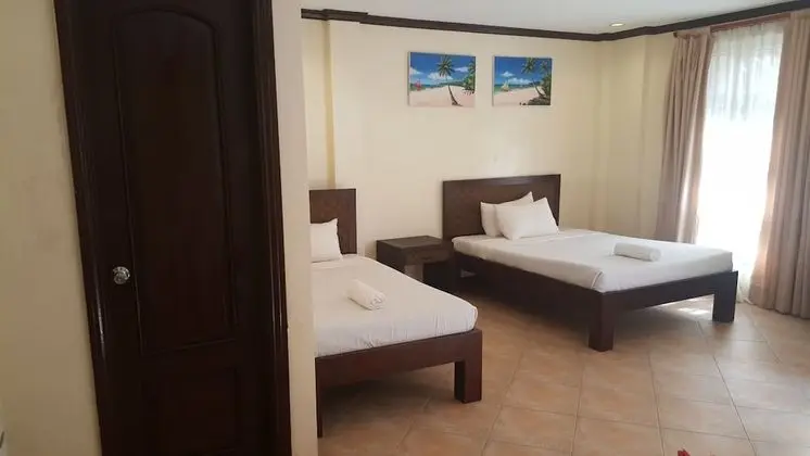 Villa (2 Storey)