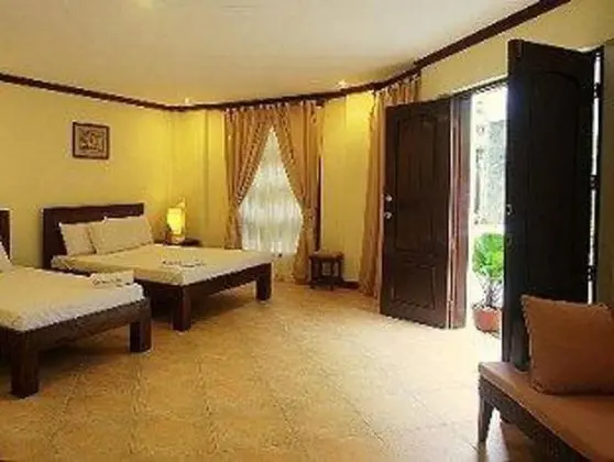 Villa (2 Storey)