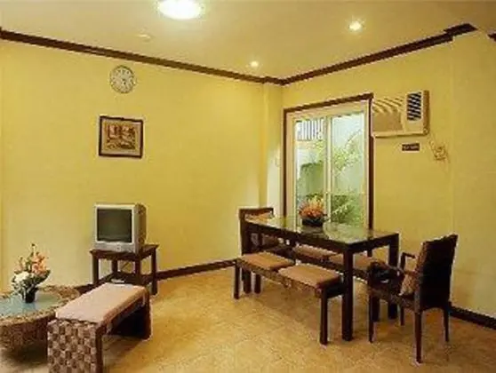Villa (2 Storey)