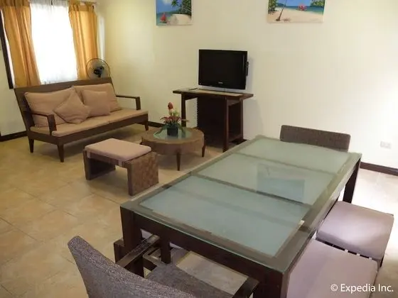 Villa (2 Storey)