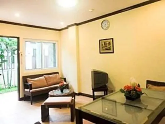 Villa (2 Storey)