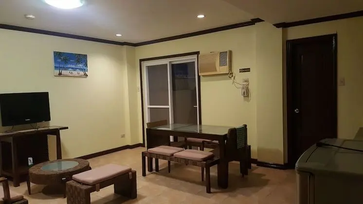 Villa (2 Storey)