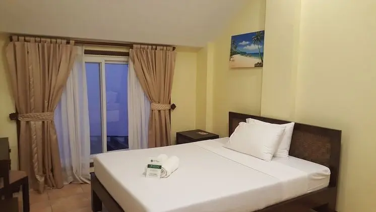 Villa (2 Storey)