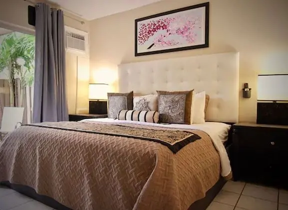 Comfort Apart Daire, 1 Yatak Odası, Mutfak, Havuz Manzaralı