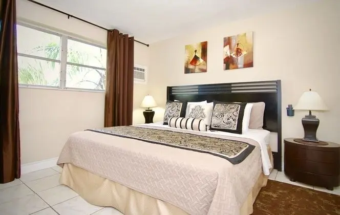 Comfort Apart Daire, 1 Yatak Odası, Mutfak, Havuz Manzaralı