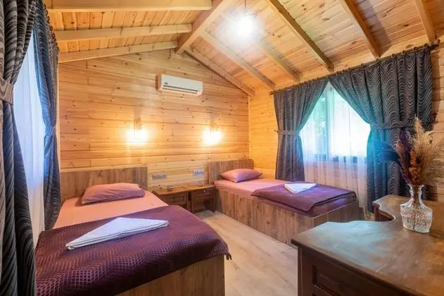 Bungalow - İki Ayrı Yataklı, Bahçe Manzaralı