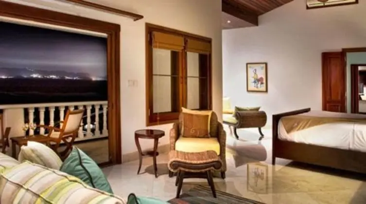 Grand Villa (Infinity 8 rooms)