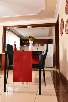 Apart Daire, 1 Çift Kişilik Yatak, Sigara İçilmez