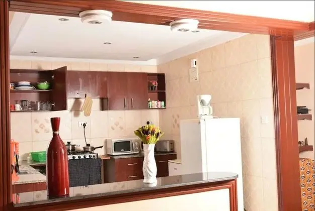 Apart Daire, 1 Çift Kişilik Yatak, Sigara İçilmez