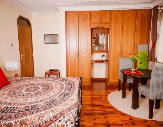 Apart Daire, 1 Çift Kişilik Yatak, Sigara İçilmez