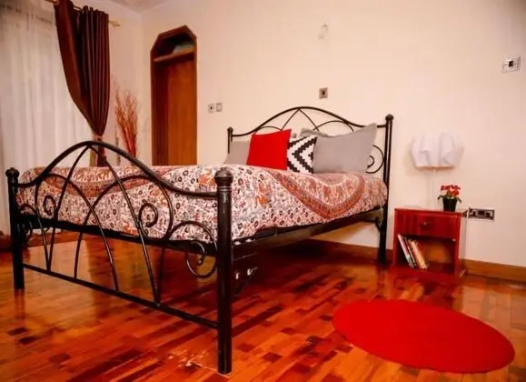 Apart Daire, 1 Çift Kişilik Yatak, Sigara İçilmez
