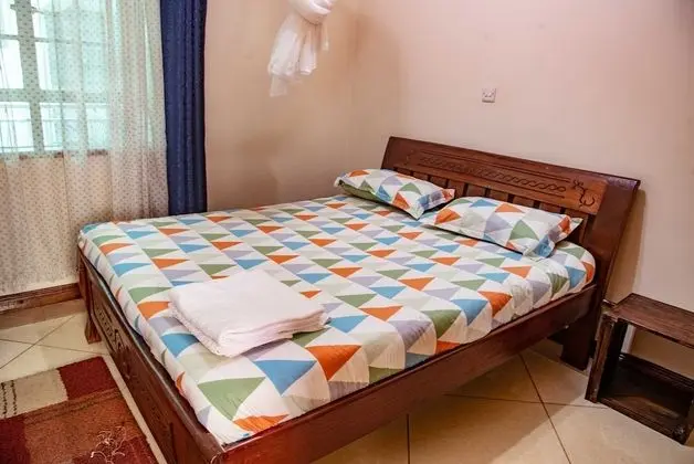 Apart Daire, 1 Çift Kişilik Yatak, Sigara İçilmez