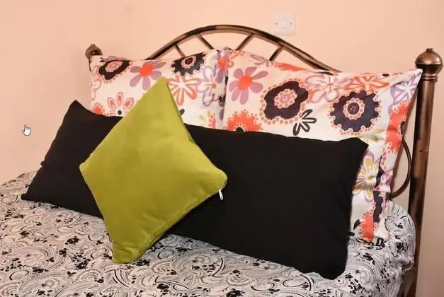 Apart Daire, 1 Çift Kişilik Yatak, Sigara İçilmez