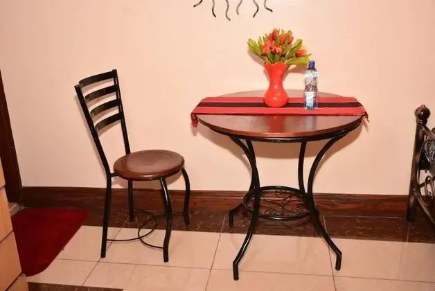 Apart Daire, 1 Çift Kişilik Yatak, Sigara İçilmez