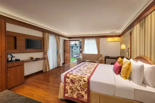 Superior Room with complimentary shuttle to Mall Road till 7 pm