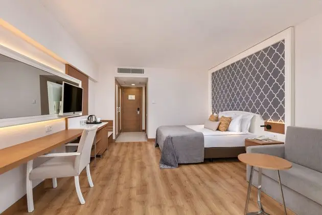 https://images.etstur.com/imgproxy/resize/2560x1440/files/images/hotelImages/etsrooms/113/Sherwood_Exclusive_Lara_20241119154655_1.jpg
