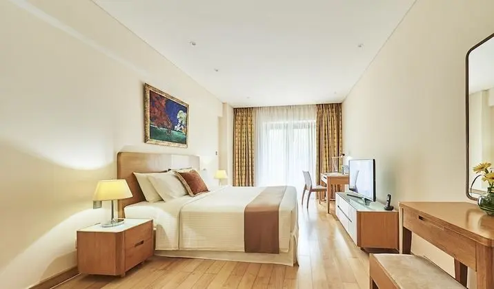 2 Bedroom Executive with Balcony