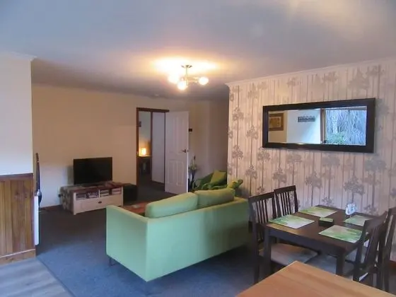 Standard Apart Daire, 2 Yatak Odası, Küçük Mutfak