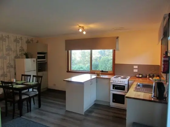 Standard Apart Daire, 2 Yatak Odası, Küçük Mutfak