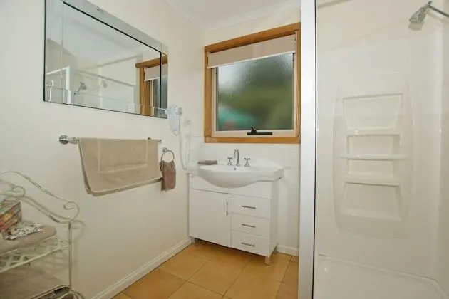 Standard Apart Daire, 2 Yatak Odası, Küçük Mutfak