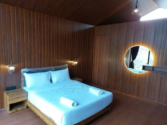 Standard Kır Evi