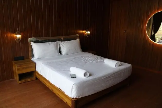 Standard Kır Evi