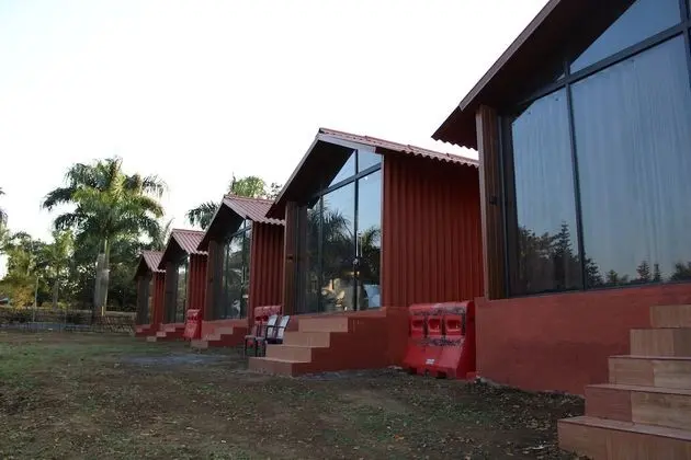 Standard Kır Evi