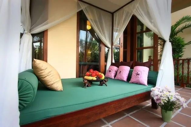 Family Suite (3 Adults)
