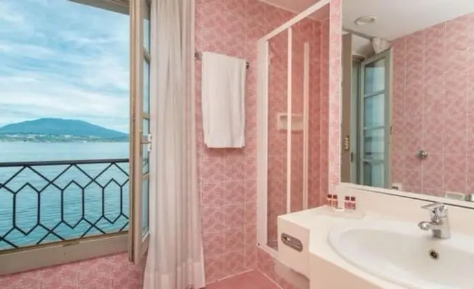 Deluxe Büyük Yataklı Tek Kişilik Oda