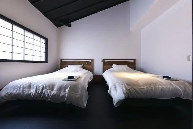 Traditional Ev (Whole Rent Town House)