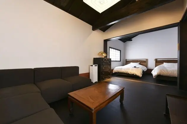 Traditional Ev (Whole Rent Town House)