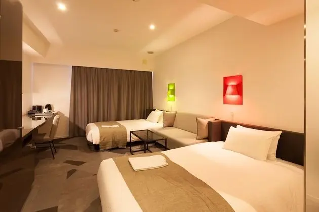 Premier İki Ayrı Yataklı Oda, Sigara İçilebilir (2 Semi-Double Beds)