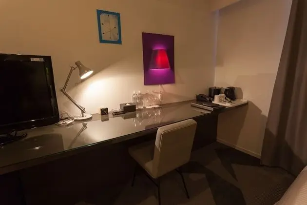 Premier İki Ayrı Yataklı Oda, Sigara İçilebilir (2 Semi-Double Beds)