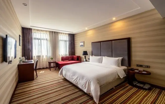 Deluxe Tek Büyük Yataklı Oda