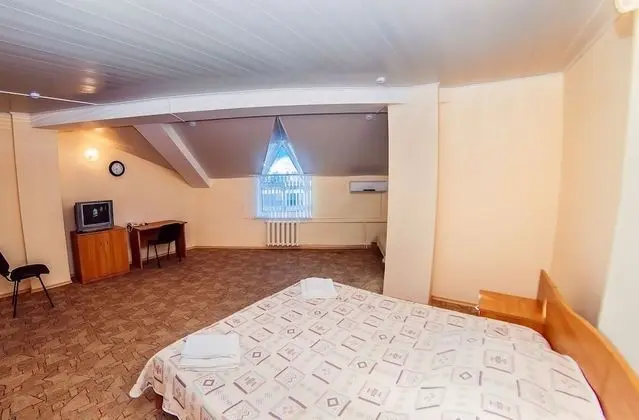 Standard Üç Kişilik Oda