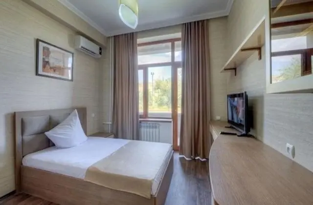 Basic Tek Kişilik Oda, Bahçe Manzaralı