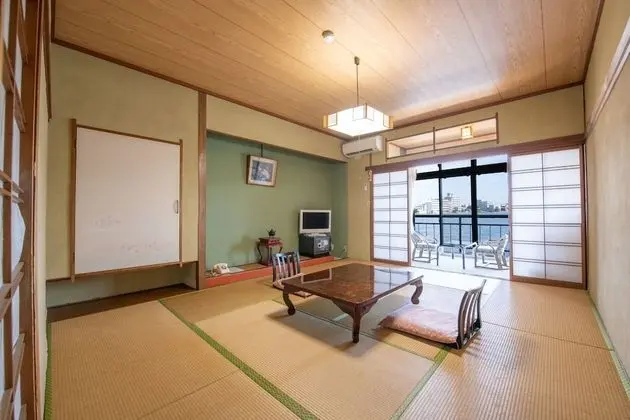 Traditional Oda (JapaneseStyle 4 ppl, Toilet,Lake side)