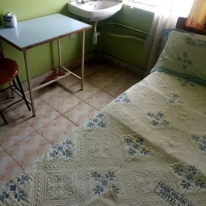 Büyük Yataklı Tek Kişilik Oda
